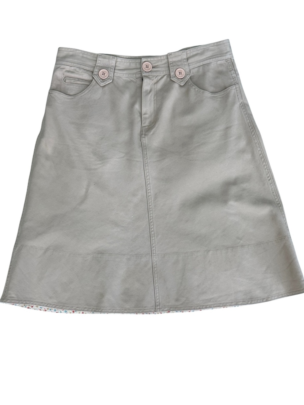 Marc Jacobs Beige A-Line Skirt. Size 8.